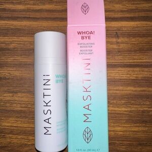 Whoa! Bye Exfoliating Booster - White and Pink